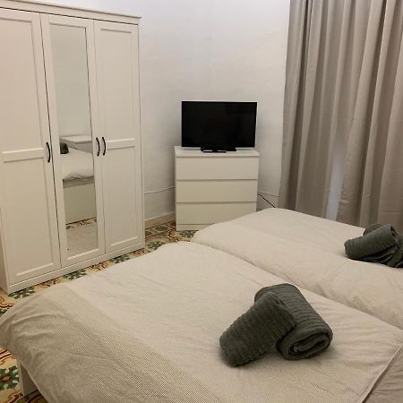 2 Bedroom Apartment In The Centre Of Valletta Exteriör bild